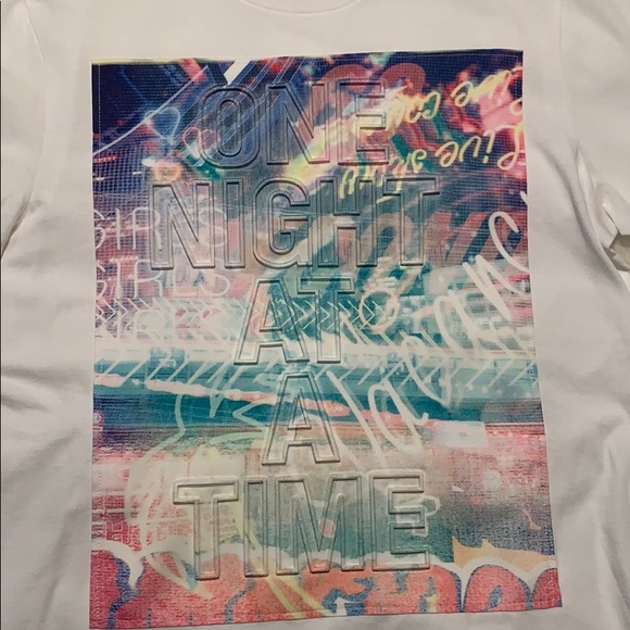 Guess Shirt - Picture 3 of 3